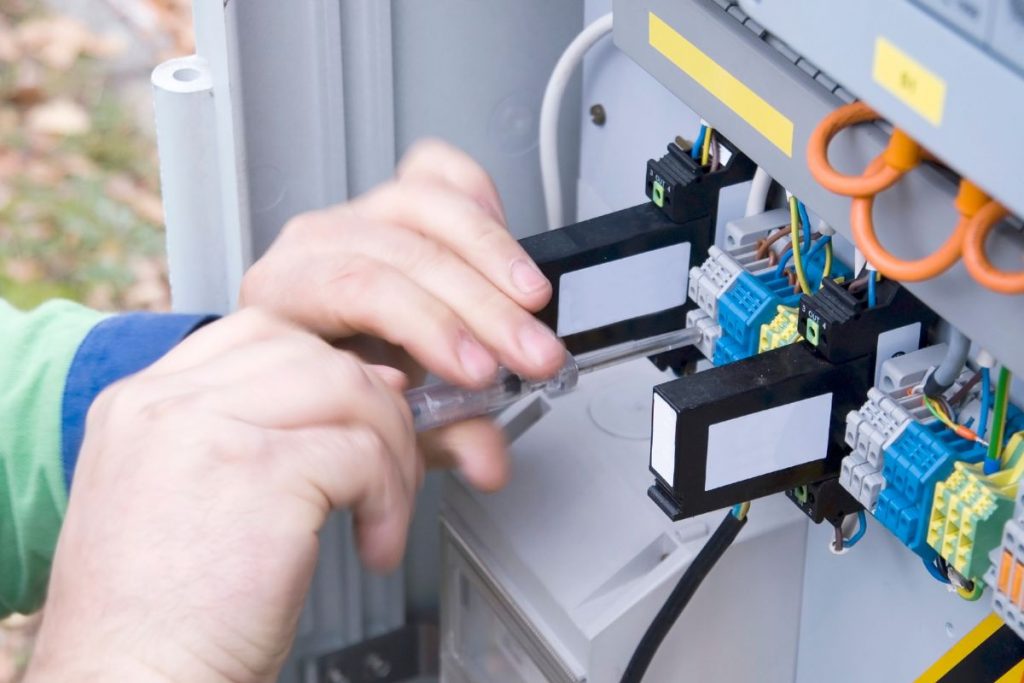 impianti industriali elettrici