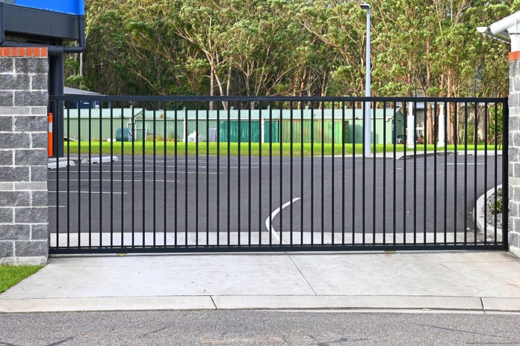 cancelli automatici scorrevoli